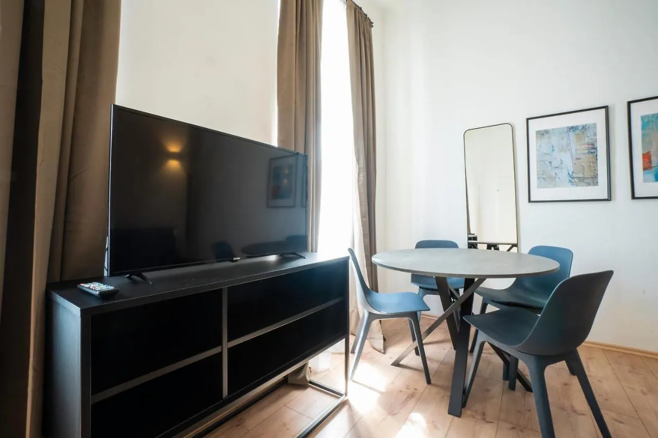 Modern 1-Bedroom Apartment Next To Praterstern Vienna